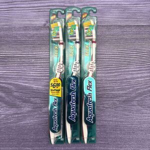 3 LOT VTG 2000 Aqua Fresh Flex Tip Toothbrush Soft Bristles 15/16 Interdental